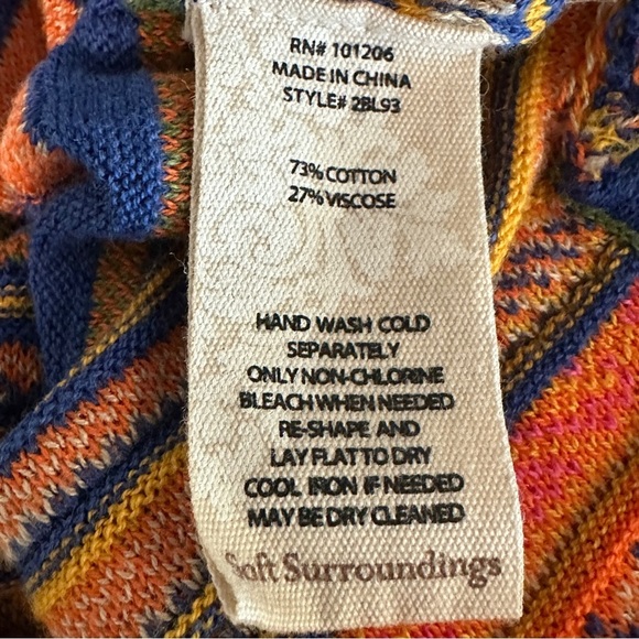 Soft Surroundings Colorful Patterned Women's Tunic small - Picture 7 of 7